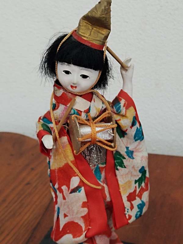 Vintage Folk Art Doll: Japanese