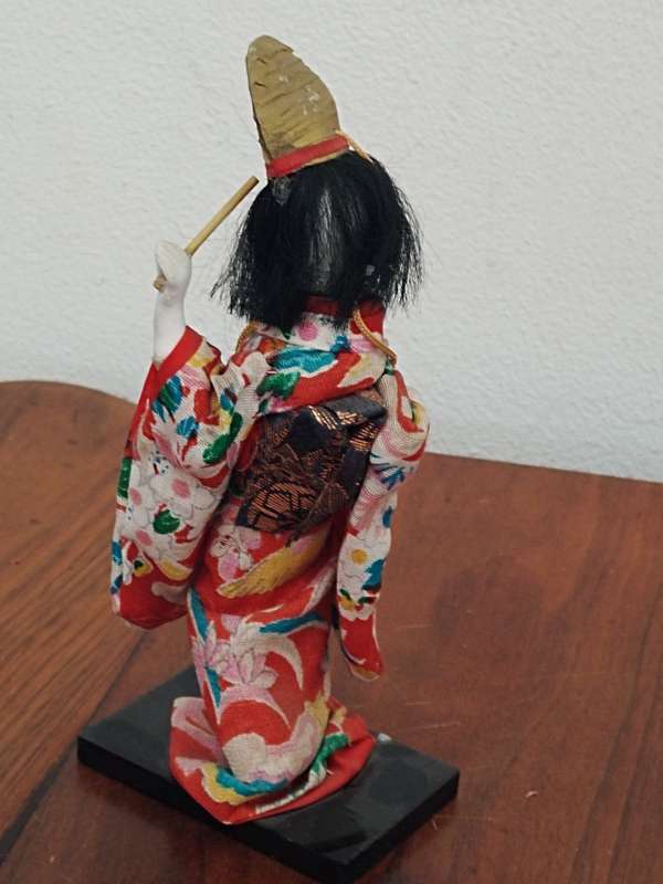 Vintage Folk Art Doll: Japanese