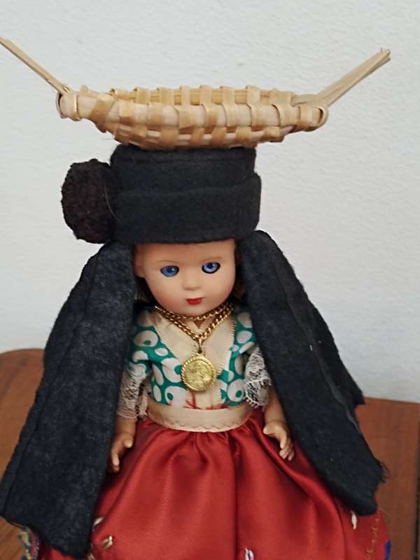 Vintage Folk Art Doll: Nazare-Portugal Doll on wooden stand