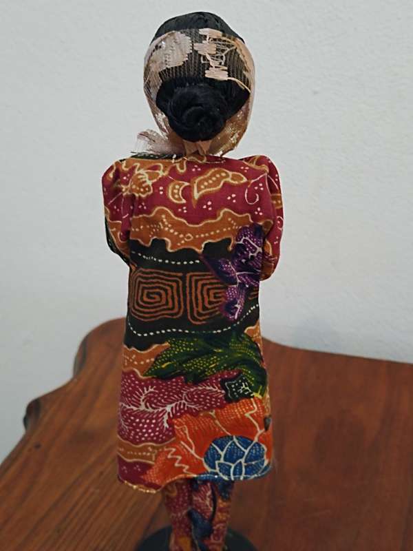 Vintage Folk Art Doll: Malaysian Costume