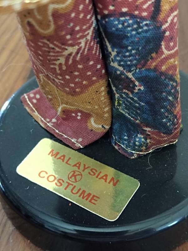 Vintage Folk Art Doll: Malaysian Costume