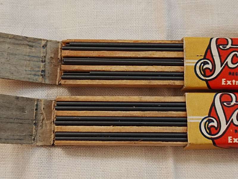 Scripto Extra Long Medium black Long Leads