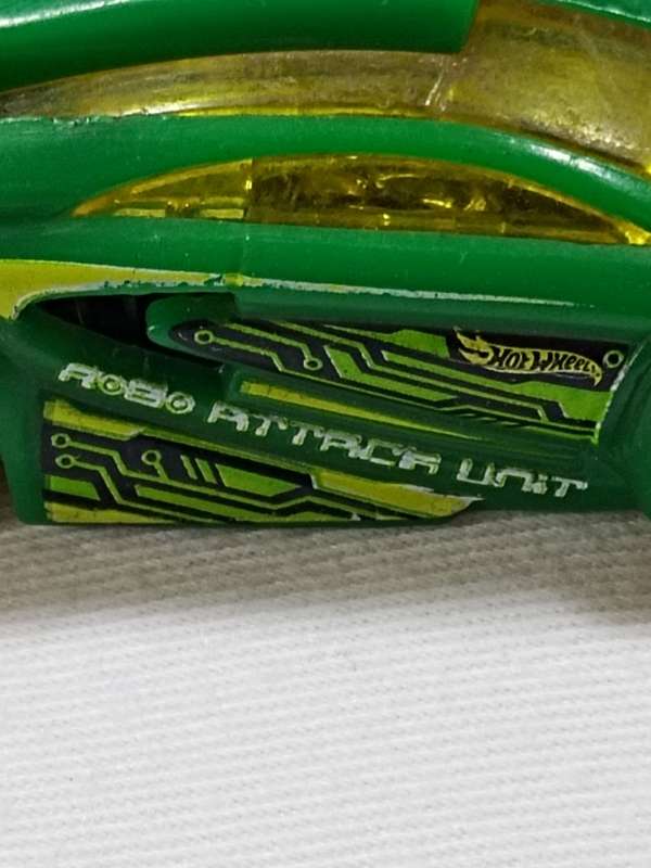 HOT WHEELS NITROBOT ATTACK EXCLUSIVE TECHNETIUM GREEN