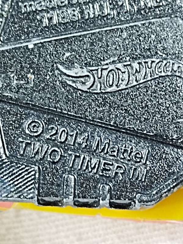 2014 Mattel Hot Wheels Two Timer Car