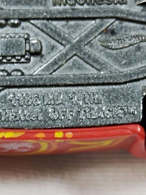 HOT WHEELS 50TH ANNIVERSARY `OFF TRACK` ~ RED WITH 50 LOGO ON SIDE