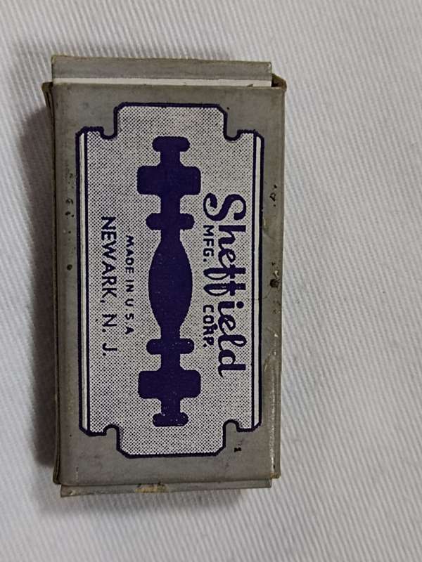 Sheffield Double Edge Blade.