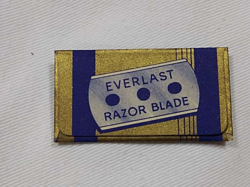 Everlast for the Rand razor blade