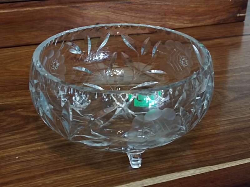 Rose cut Crystal bowl with feet