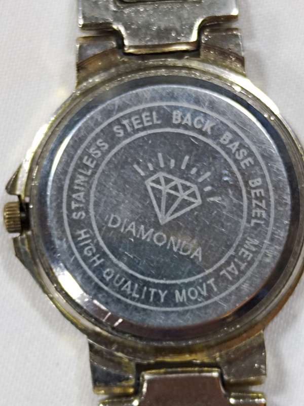 Mens Diamond Quartz watch