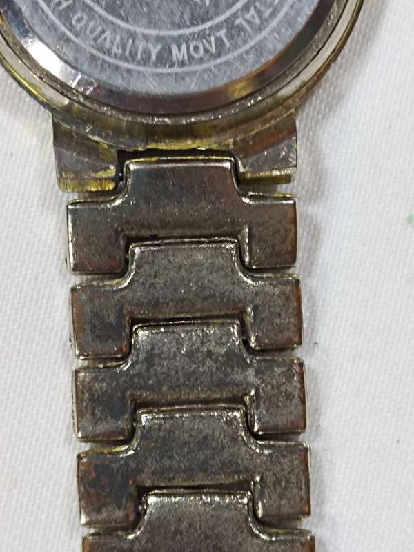 Mens Diamond Quartz watch