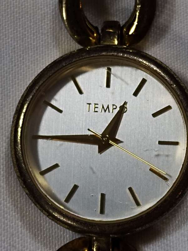 Ladies Tempo Quartz watch