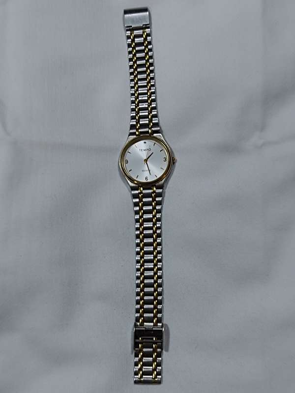 Mens Tempo Quartz watch