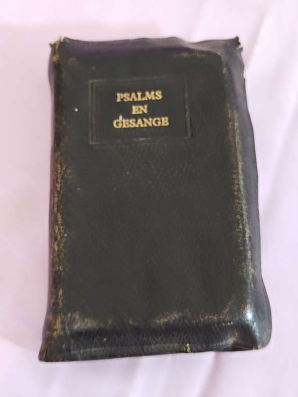 Psalms en Gesange. Kerk boek van die Nederduitsch Hervormde Kerk van Afrika