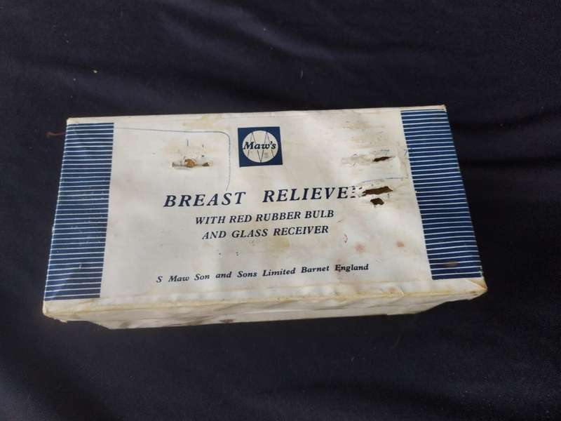 Breast relieve with red Rubber Bulb and Glass receiver