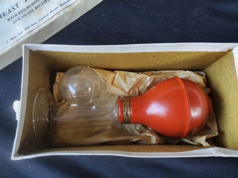 Breast relieve with red Rubber Bulb and Glass receiver