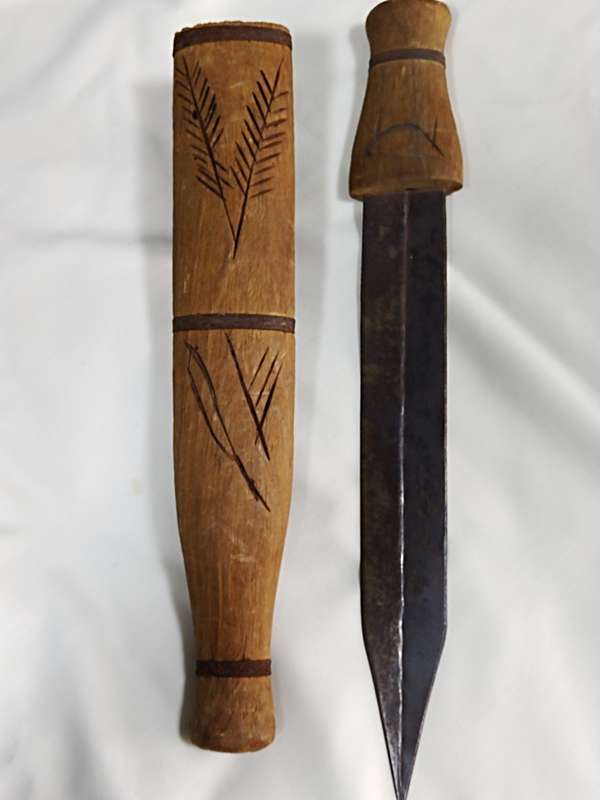 African Dagger with sheath