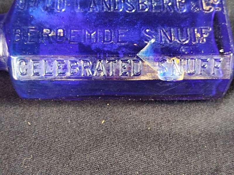 Otto Landsberg & Co, Beroemde snuif, Celebrated snuff, Cape Town bottle