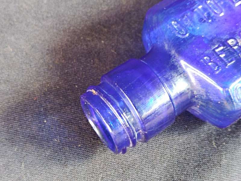 Otto Landsberg & Co, Beroemde snuif, Celebrated snuff, Cape Town bottle