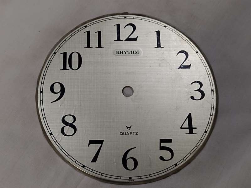 Vintage Rhythm Quartz clock dial (a)