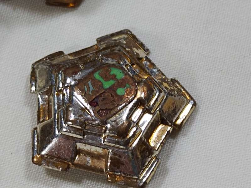 X5 South African Army Major`s Rank Castle 1960s-1970s rank badge