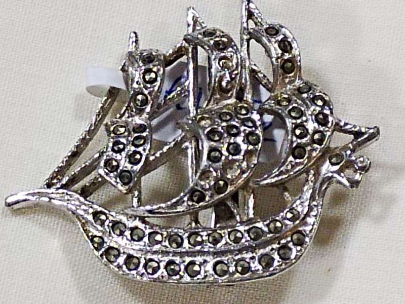 Marcasite paste brooch