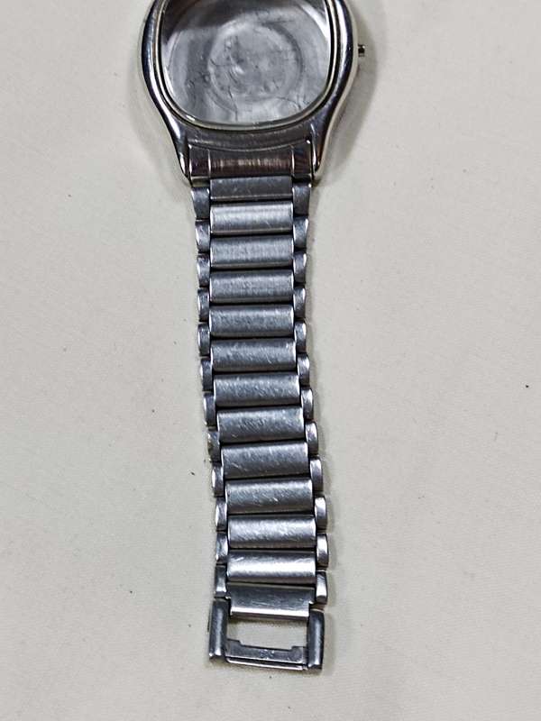 Enicar watch casing with strap