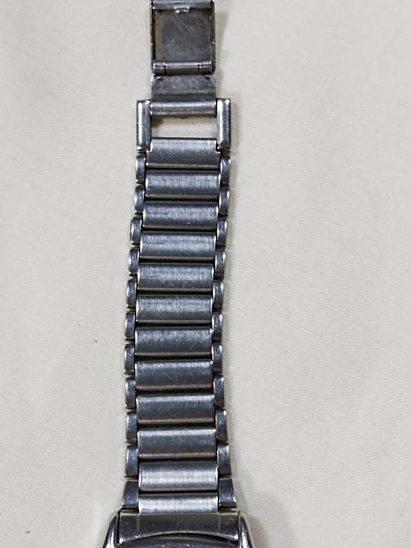 Enicar watch casing with strap
