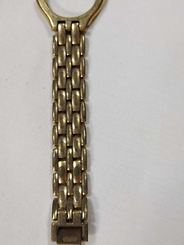 Watch casing with strap