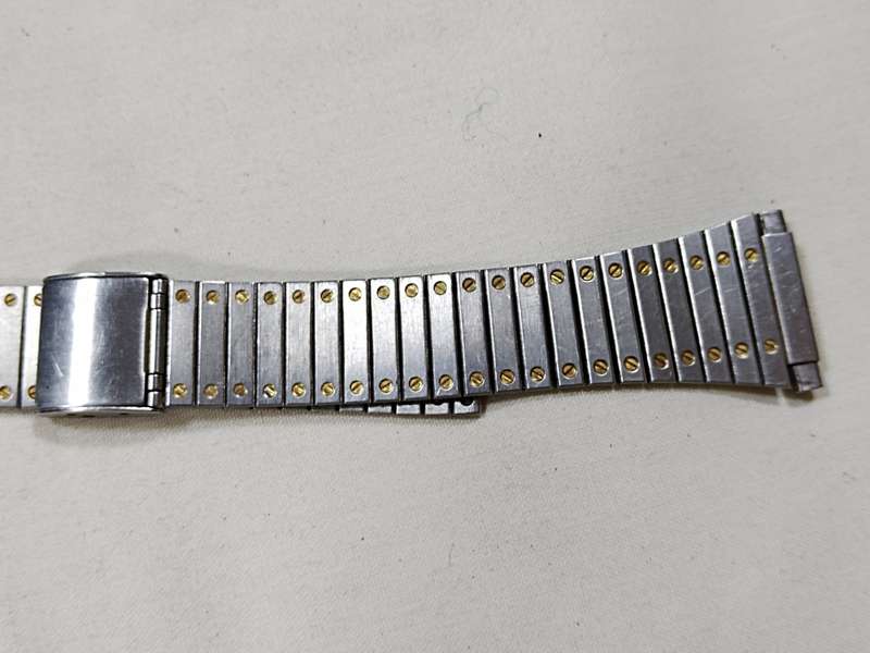 Men's Stainless steel watch strap.