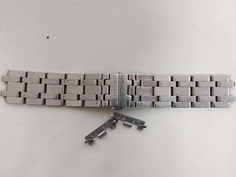Thirteen  mixed Stainless steel men's straps