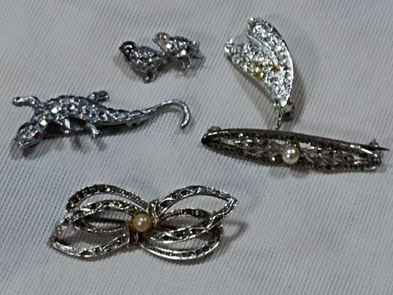 X5 Silver Tone Brooches