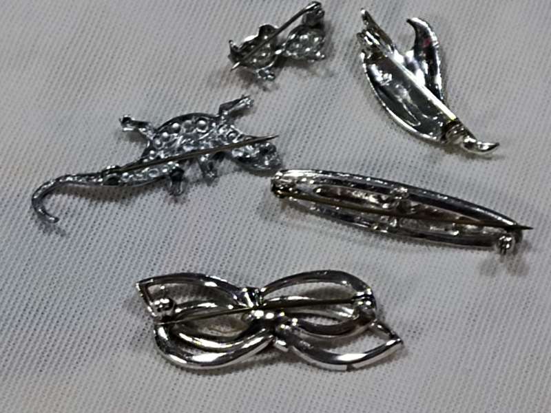 X5 Silver Tone Brooches