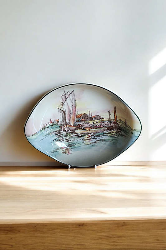 Royal Doulton Home waters serving bowl