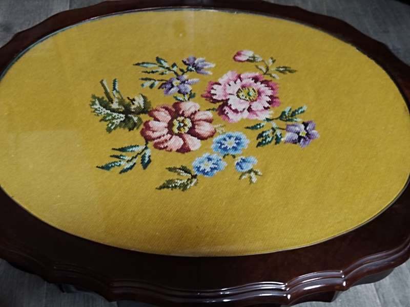 Ball & Claw center/side table with embroidered Centre piece