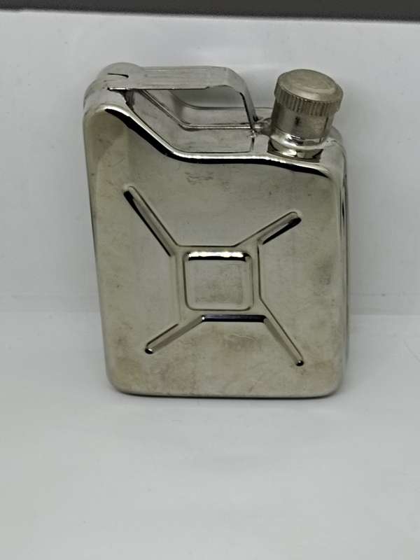Jerry can hip flask