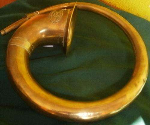 VINTAGE CAR HORN