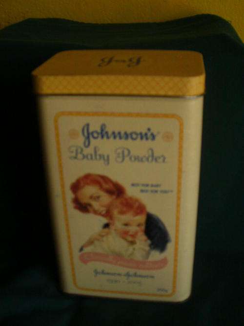JOHNSONS BABY POWDER TIN