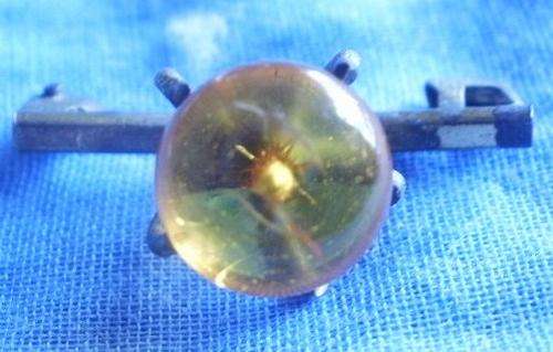 VINTAGE BROOCH