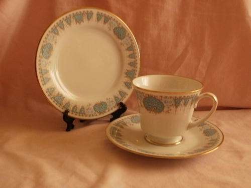NORITAKE BLUETIDE TRIO(2)