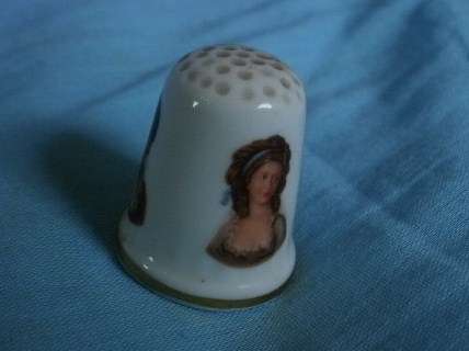 COUNTESS FINE BONE CHINA THIMBLE