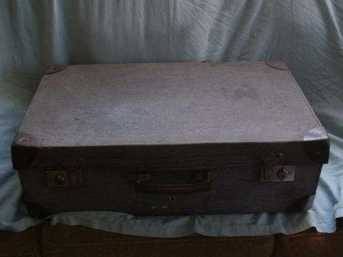 HIPPO TRAVEL LAGGAGE LOVELY SUITCASE