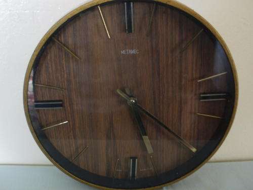 METAMEC WALL CLOCK, MADE IN ENGLAND