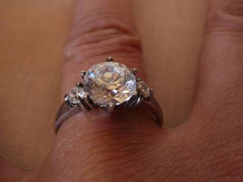 SILVER RING WITH THREE CUBIC ZIRCONIA (SIZE P)