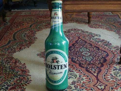 HOLSTEN PREMIUM BIER, HAMBURG GERMANY LIGHT