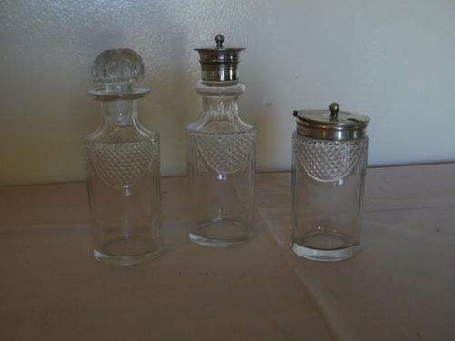 VICTORIAN CRUET SET