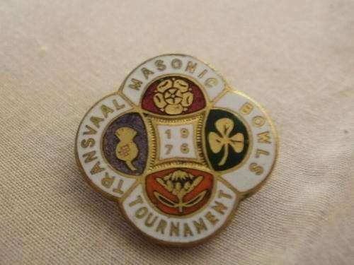 MASONIC BOWL 1976-BADGE
