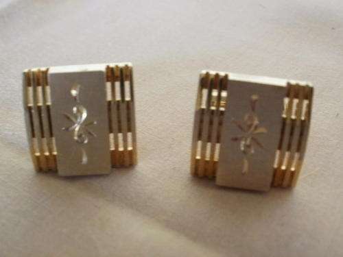 LOVELY PAIR OF CUFF LINKS