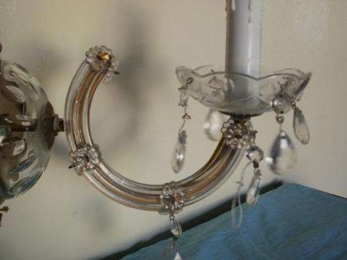 STUNNING PAIR OF CRYSTAL WALL LIGHTS