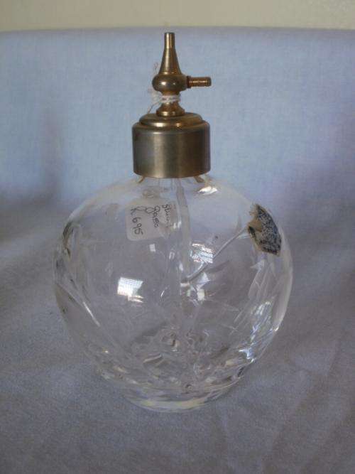 STUART CRYSTAL PERFUME BOTTLE