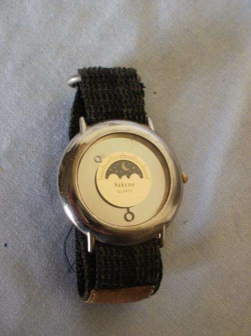 MENS SAKYNO QUARTZ WATCH